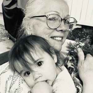 Meet your Posher, Vickie